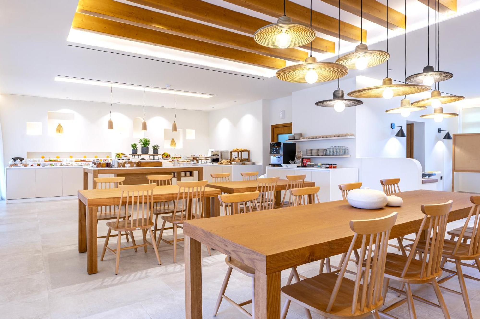Aegean 4*
