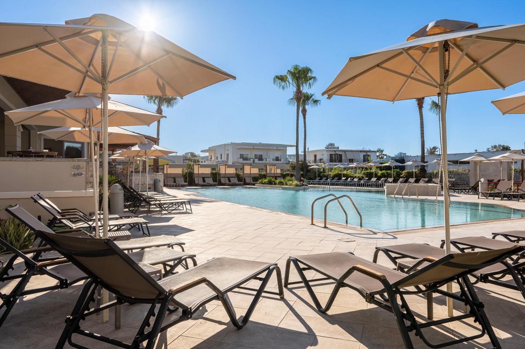 Apart Otel Aegean 4*