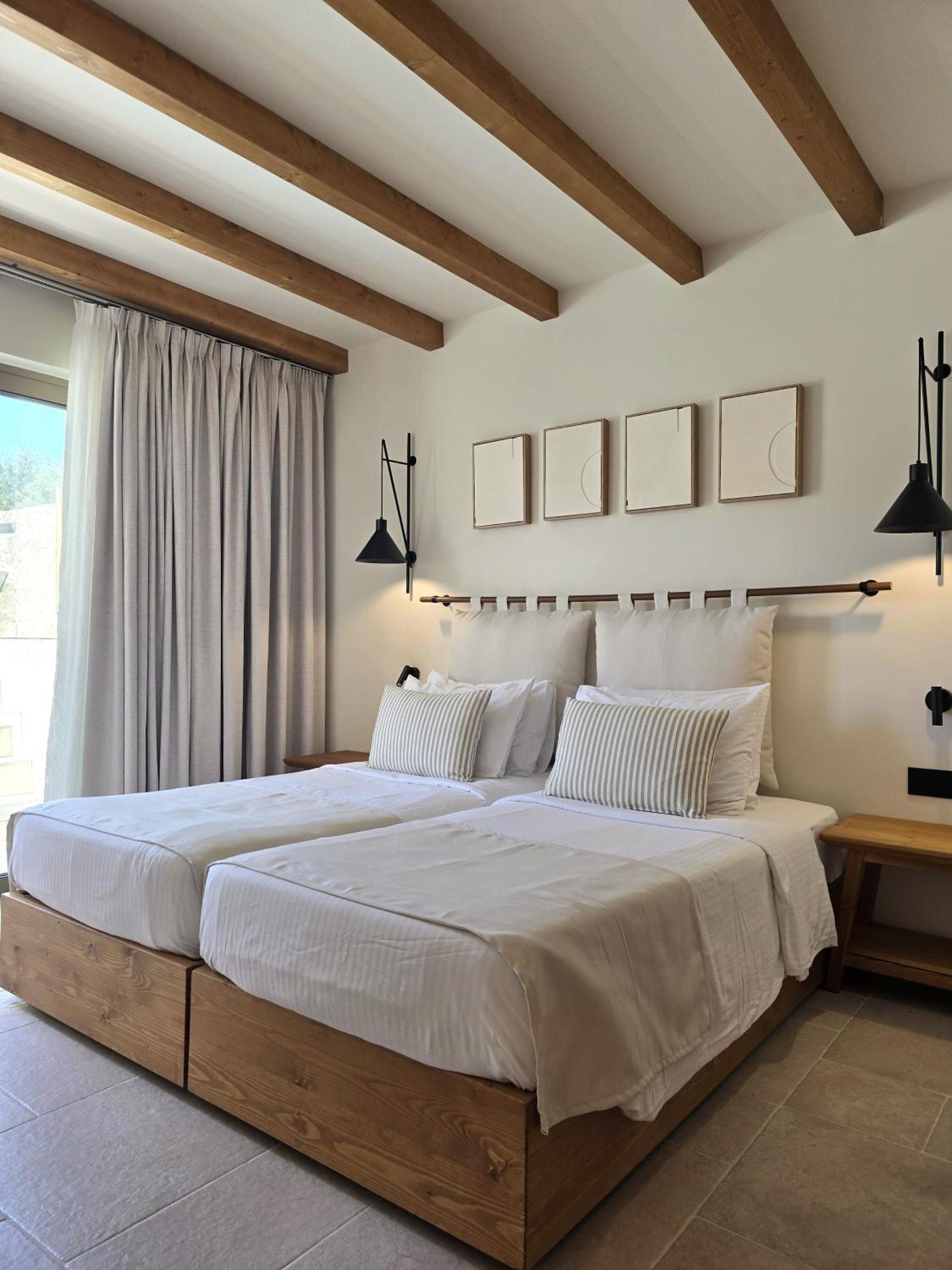 Aegean 4*